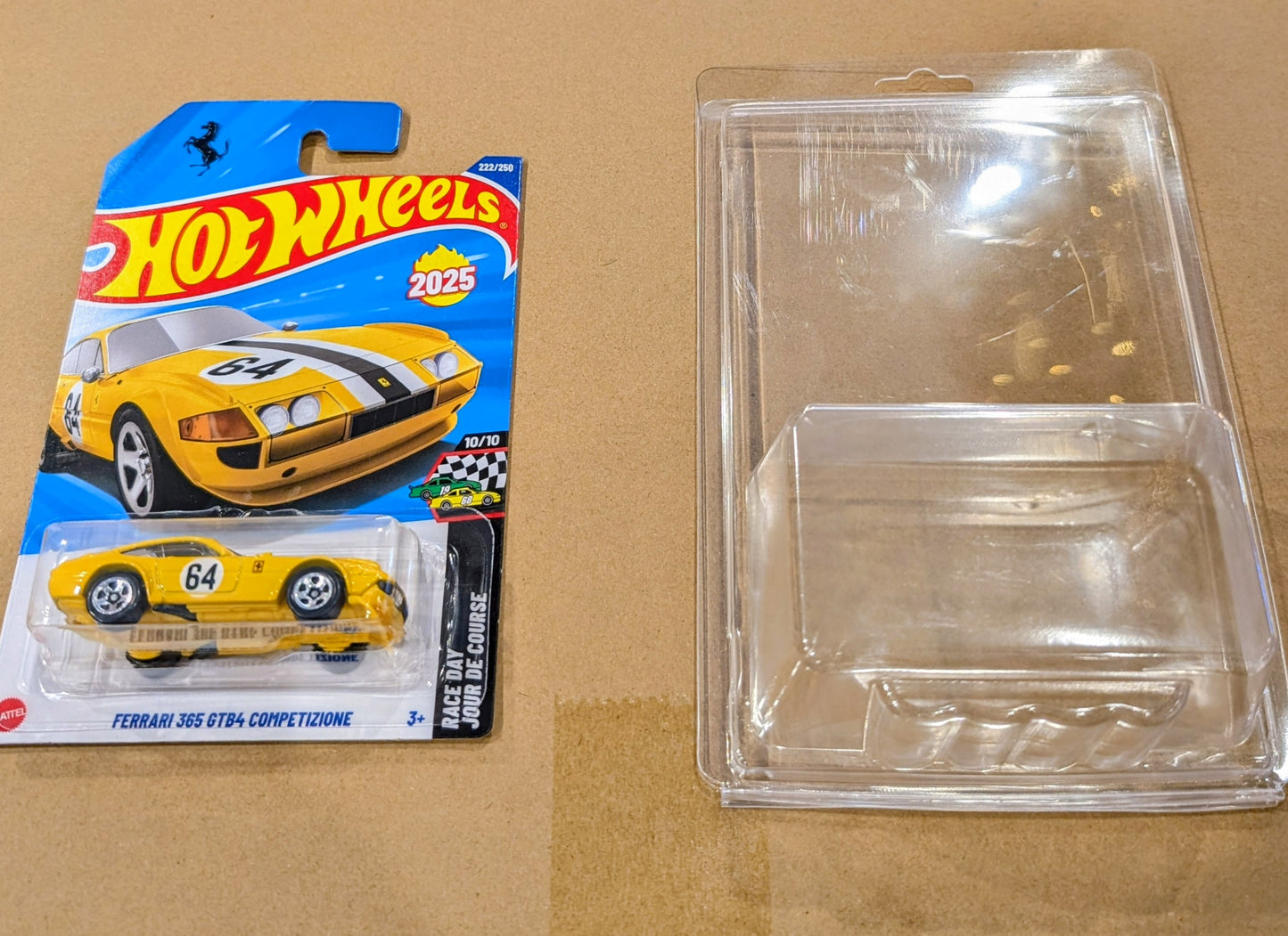 Hot Wheels Mainline Ferrari 365 GTB4 Compilation Yellow + Protector Case